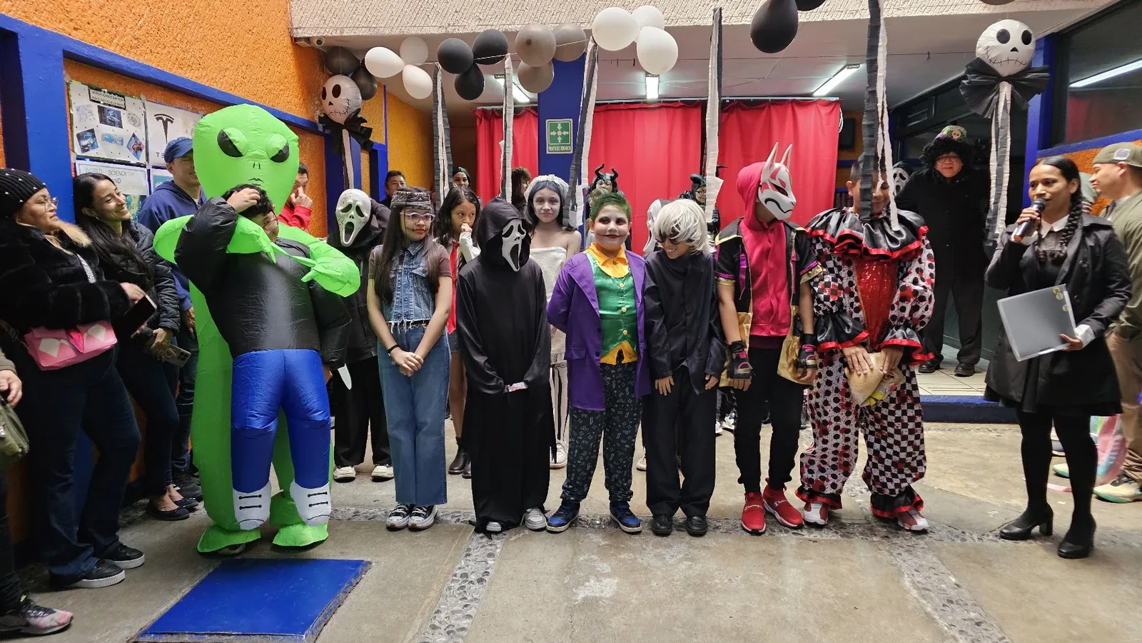 Actividad del Colegio Nueva Era Americano 7