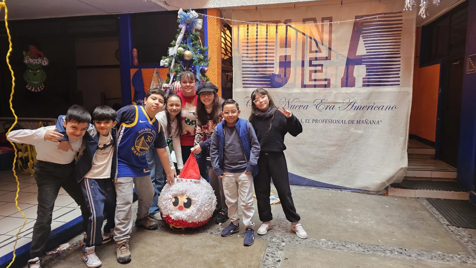 Actividad del Colegio Nueva Era Americano 13