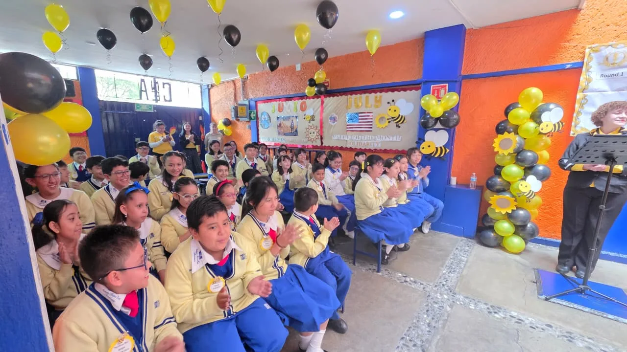 Actividad del Colegio Nueva Era Americano 32